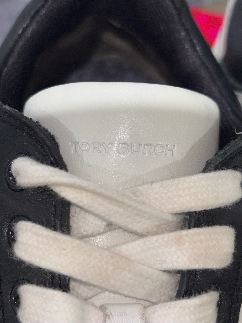 Tory Burch Clover Court Nappa Leather sneakers Women's SZ6 - Picture 14 of 14